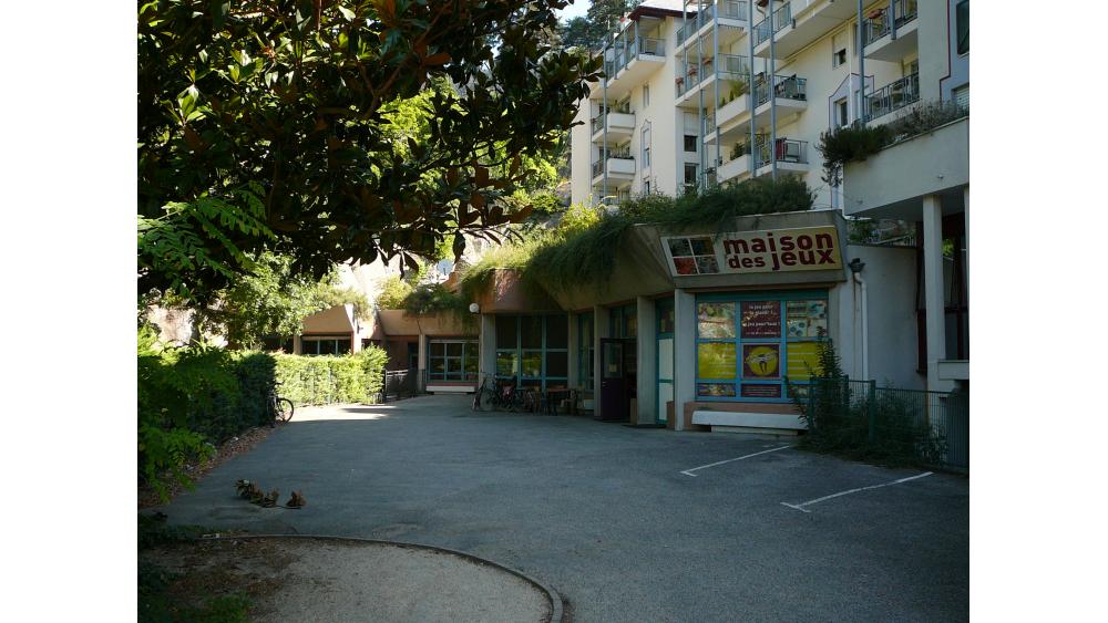 maison-des-jeux-1-60e66aa2165e0460640622.jpg