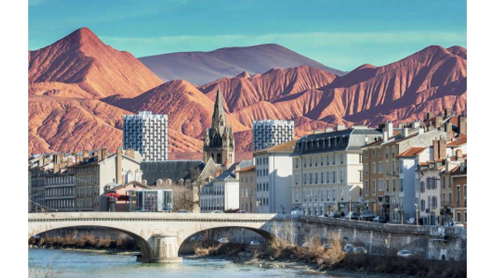 grenoble-desert-65a1161e17908877636296-65a65457a32de287766536.jpeg
